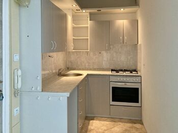 Pronájem bytu 1+kk v osobním vlastnictví 30 m², Chomutov