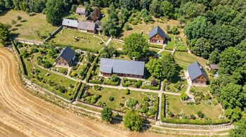 Prodej pozemku 9545 m², Halenkovice
