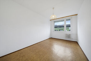 Prodej bytu 3+1 v osobním vlastnictví 70 m², Praha 5 - Stodůlky