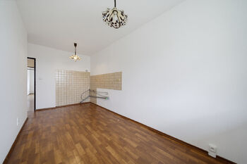 Prodej bytu 3+1 v osobním vlastnictví 70 m², Praha 5 - Stodůlky