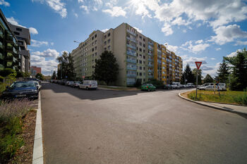 Prodej bytu 3+1 v osobním vlastnictví 70 m², Praha 5 - Stodůlky