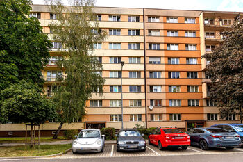 Petr Sonnenschein|+420778750999|petr.sonnenschein@re-max.cz - Prodej bytu 2+1 v osobním vlastnictví 55 m², Ostrava
