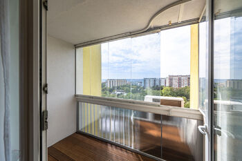 Pronájem bytu 3+kk v osobním vlastnictví 68 m², Praha 8 - Kobylisy