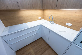 Pronájem bytu 3+kk v osobním vlastnictví 68 m², Praha 8 - Kobylisy