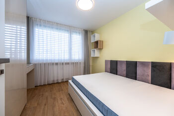 Pronájem bytu 3+kk v osobním vlastnictví 68 m², Praha 8 - Kobylisy