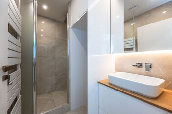 Pronájem bytu 3+kk v osobním vlastnictví 68 m², Praha 8 - Kobylisy
