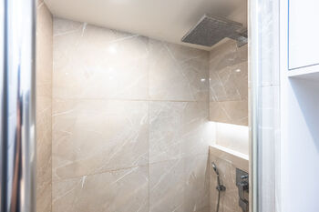 Pronájem bytu 3+kk v osobním vlastnictví 68 m², Praha 8 - Kobylisy