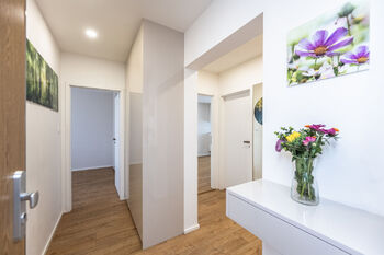 Pronájem bytu 3+kk v osobním vlastnictví 68 m², Praha 8 - Kobylisy