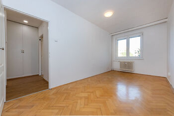 Pronájem bytu 3+1 v osobním vlastnictví 74 m², Praha 4 - Záběhlice