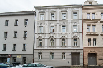 Pronájem bytu 1+1 v osobním vlastnictví 31 m², Praha 9 - Libeň