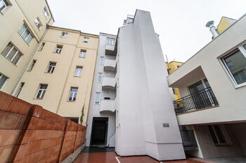 Pronájem bytu 1+1 v osobním vlastnictví 31 m², Praha 9 - Libeň