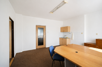 1NP - Prodej kancelářských prostor 1275 m², Petřvald