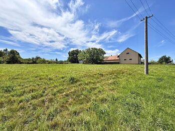 Prodej pozemku 1265 m², Hošťalovice