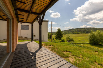 Prodej domu 178 m², Buš