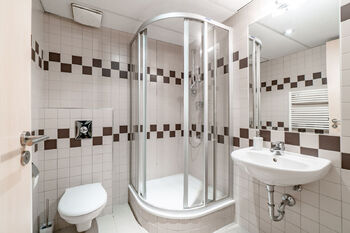 Pronájem kancelářských prostor 103 m², Praha 5 - Smíchov