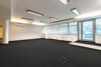 Pronájem kancelářských prostor 103 m², Praha 5 - Smíchov