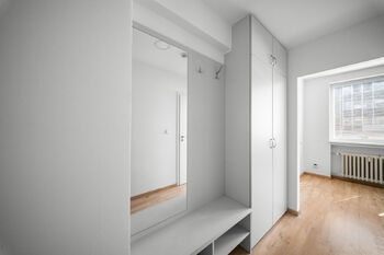 Prodej bytu 1+1 v osobním vlastnictví 34 m², Praha 5 - Jinonice