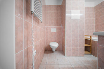 Prodej bytu 1+1 v osobním vlastnictví 34 m², Praha 5 - Jinonice