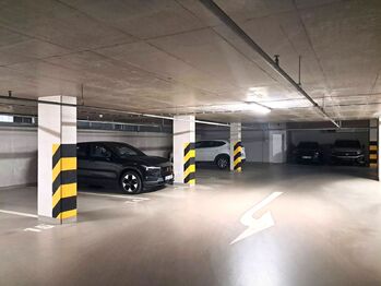 Prodej garážového stání, Praha 5 - Stodůlky