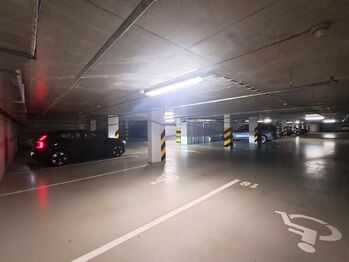 Prodej garážového stání, Praha 5 - Stodůlky