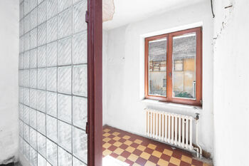Prodej zemědělského objektu 191 m², Hlavenec