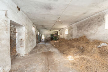 Prodej zemědělského objektu 191 m², Hlavenec