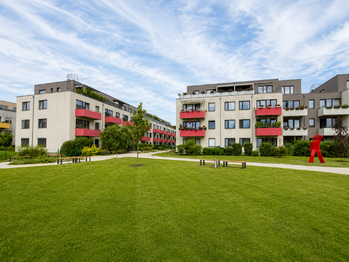 Prodej bytu 3+kk v osobním vlastnictví 74 m², Praha 9 - Hostavice