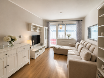 Prodej bytu 3+kk v osobním vlastnictví 74 m², Praha 9 - Hostavice