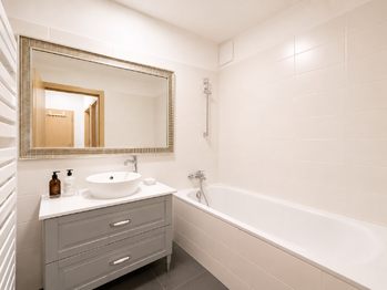 Prodej bytu 3+kk v osobním vlastnictví 74 m², Praha 9 - Hostavice