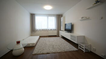 Pronájem bytu 3+kk v osobním vlastnictví 64 m², Praha 9 - Vysočany