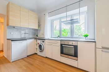 Prodej bytu 2+kk v osobním vlastnictví 43 m², Hostivice