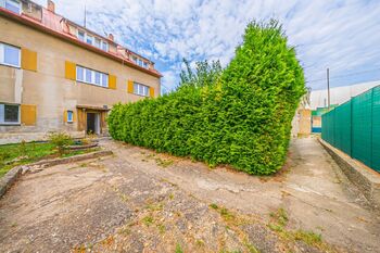 Prodej bytu 2+kk v osobním vlastnictví 43 m², Hostivice