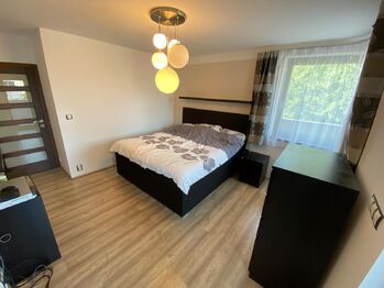 Pronájem domu 450 m², Praha 6 - Nebušice