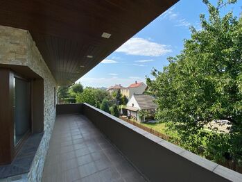 Pronájem domu 450 m², Praha 6 - Nebušice