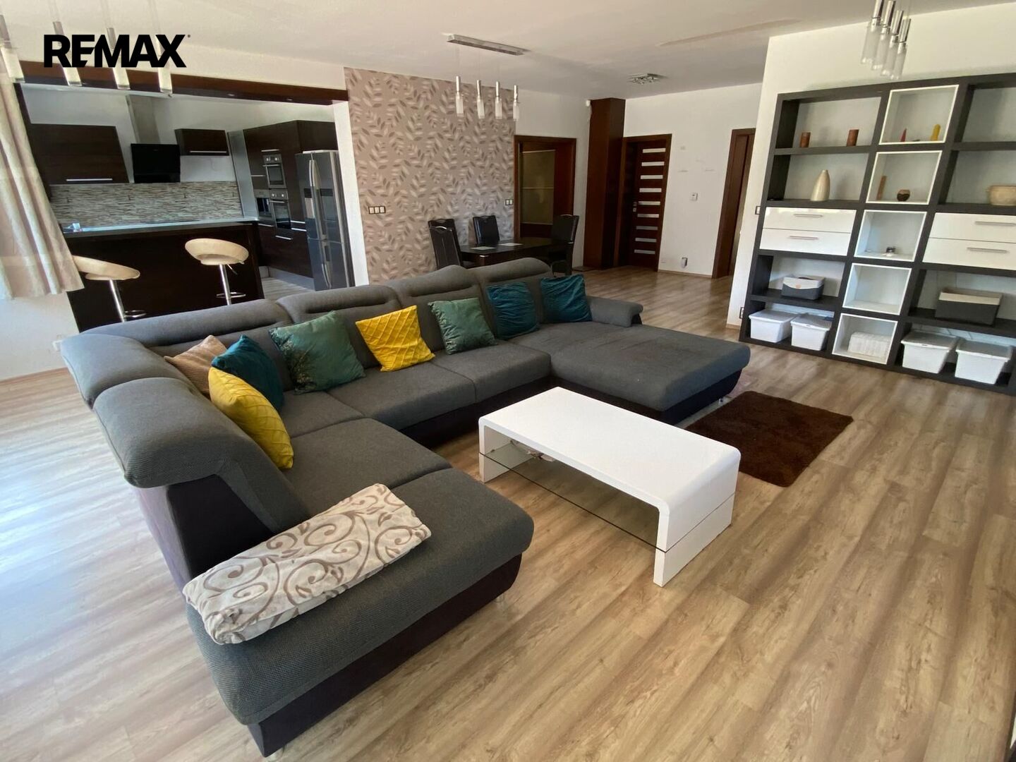 Pronájem domu 450 m², Praha 6 - Nebušice – fotografie 2