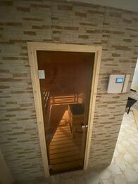 Pronájem domu 450 m², Praha 6 - Nebušice