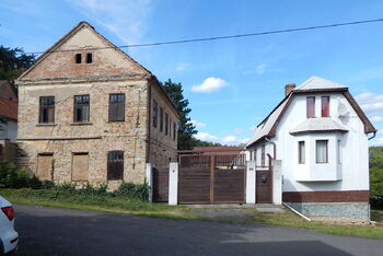 Pohled na oba domy - Prodej domu 160 m², Velemín