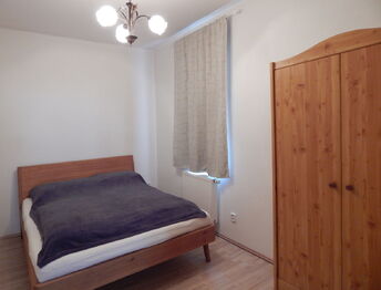 Ložnice - Prodej domu 160 m², Velemín