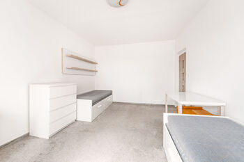 Pronájem bytu 1+1 v osobním vlastnictví 36 m², Praha 10 - Záběhlice