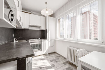 Pronájem bytu 1+1 v osobním vlastnictví 36 m², Praha 10 - Záběhlice