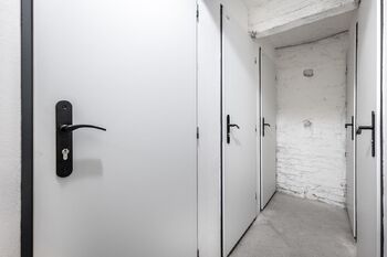 Pronájem skladovacích prostor, Praha 5 - Smíchov