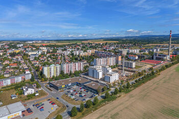 Byt 3+1, M9rová, Rychnov nad Kněžnou - pohled na lokalitu - Prodej bytu 3+1 v osobním vlastnictví 71 m², Rychnov nad Kněžnou