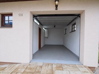 Garáž - Prodej domu 126 m², Bystřice