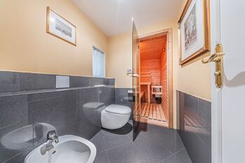 Prodej kancelářských prostor 333 m², Praha 5 - Košíře