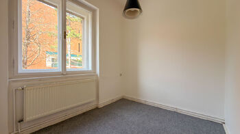 Pracovna - Pronájem bytu 3+kk v osobním vlastnictví 78 m², Hradec Králové