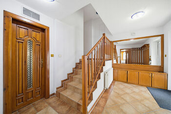 Prodej domu 410 m², Odrava