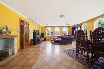 Prodej domu 410 m², Odrava