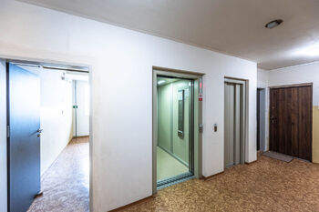 Pronájem bytu 1+kk v osobním vlastnictví 32 m², Kladno