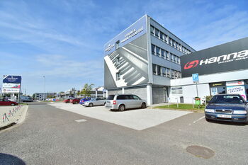 Pronájem kancelářských prostor 16 m², Hradec Králové