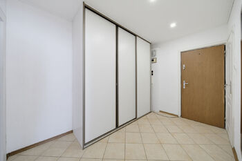 Prodej bytu 2+1 v osobním vlastnictví 64 m², Karlovy Vary